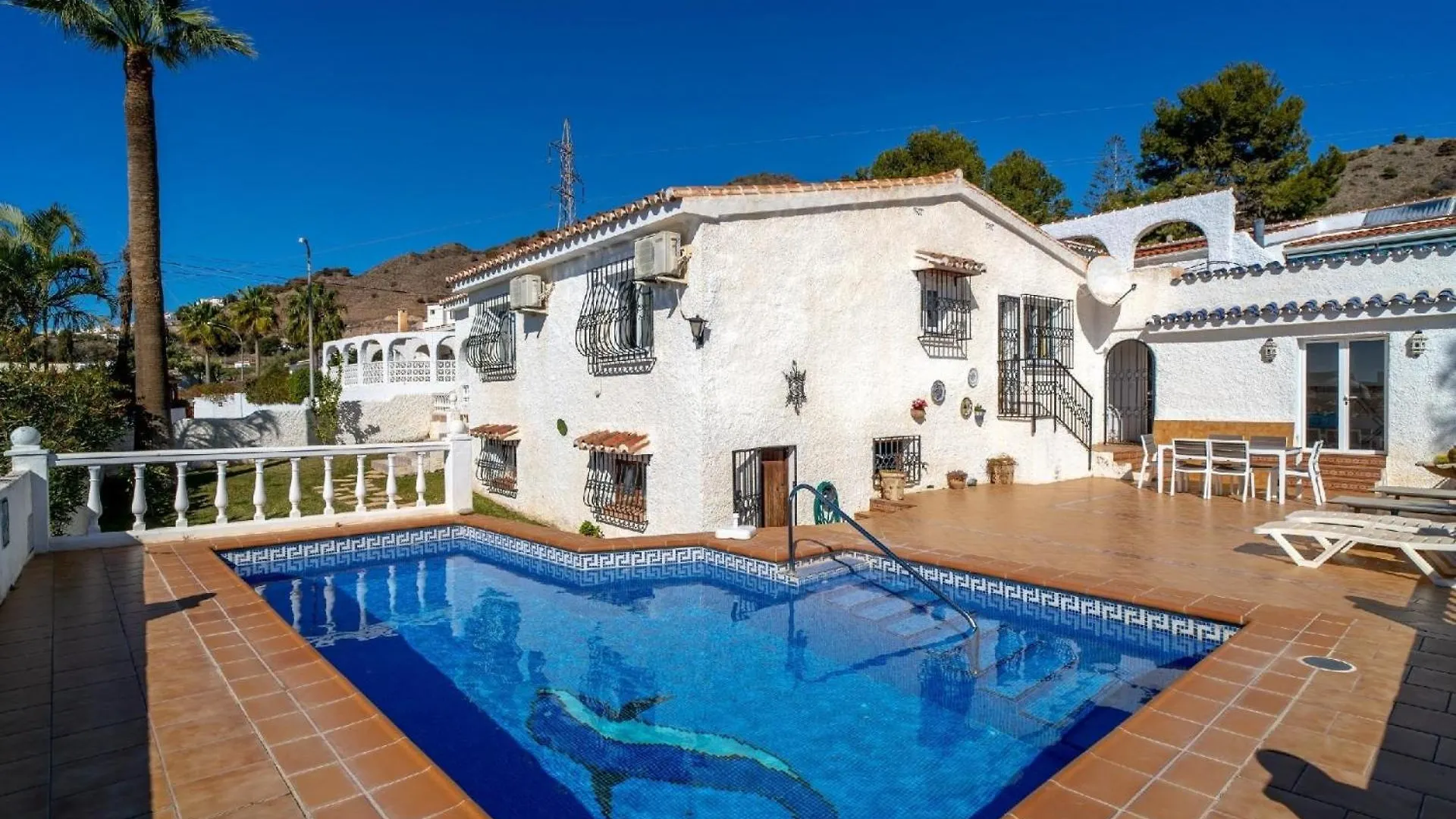 Ferienhaus Mit Privatpool Fuer 6 Personen Ca 120 Qm In Nerja, Andalusien Costa Del Sol